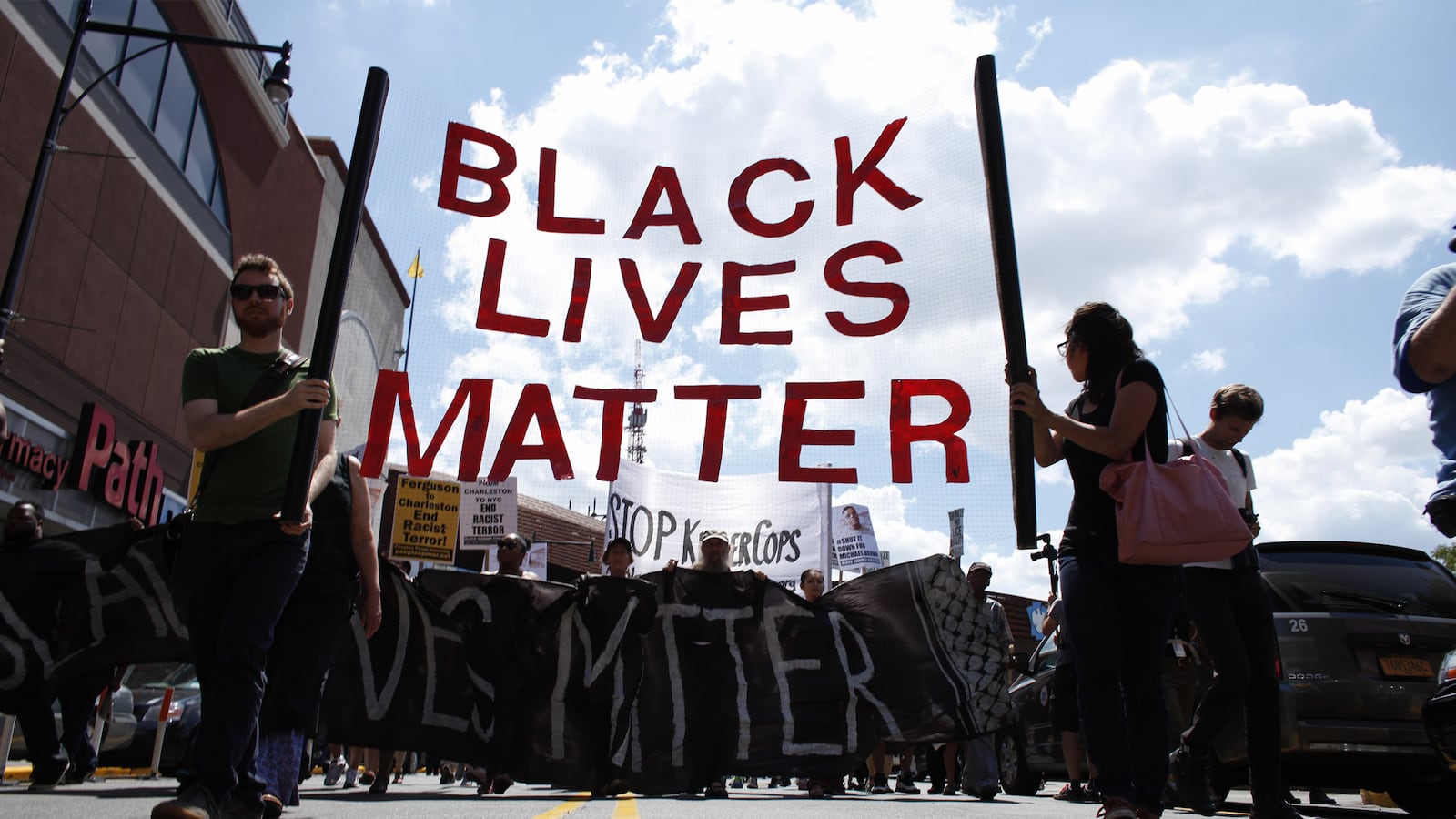 articles/2015/09/11/church-gets-violent-threats-over-black-lives-matter-sign/150911-joiner-black-lives-church-tease_z8mrkq