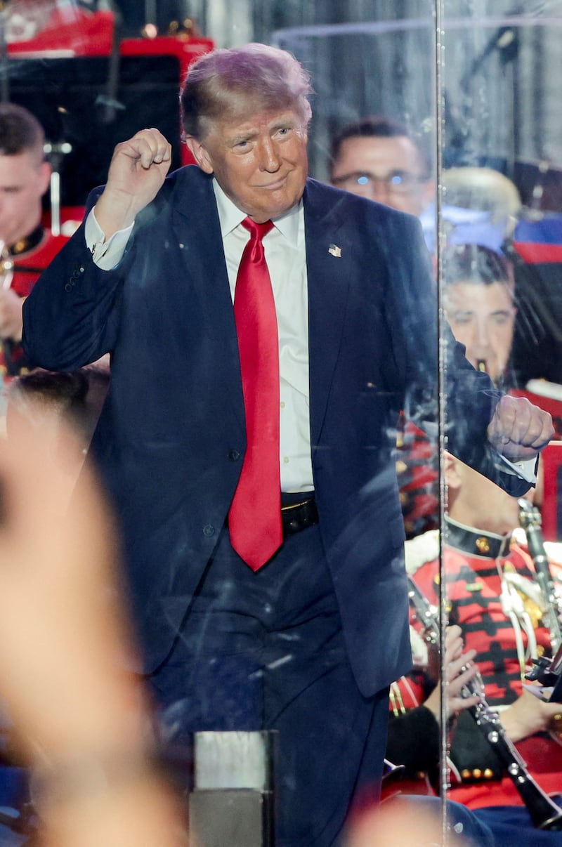 U.S. President Donald Trump dances at a rally to kick off the Great American State Fair in celebration of the 250th anniversary of U.S. independence on the National Mall in Washington, D.C., U.S., June 24, 2026. REUTERS/Jonathan Ernst