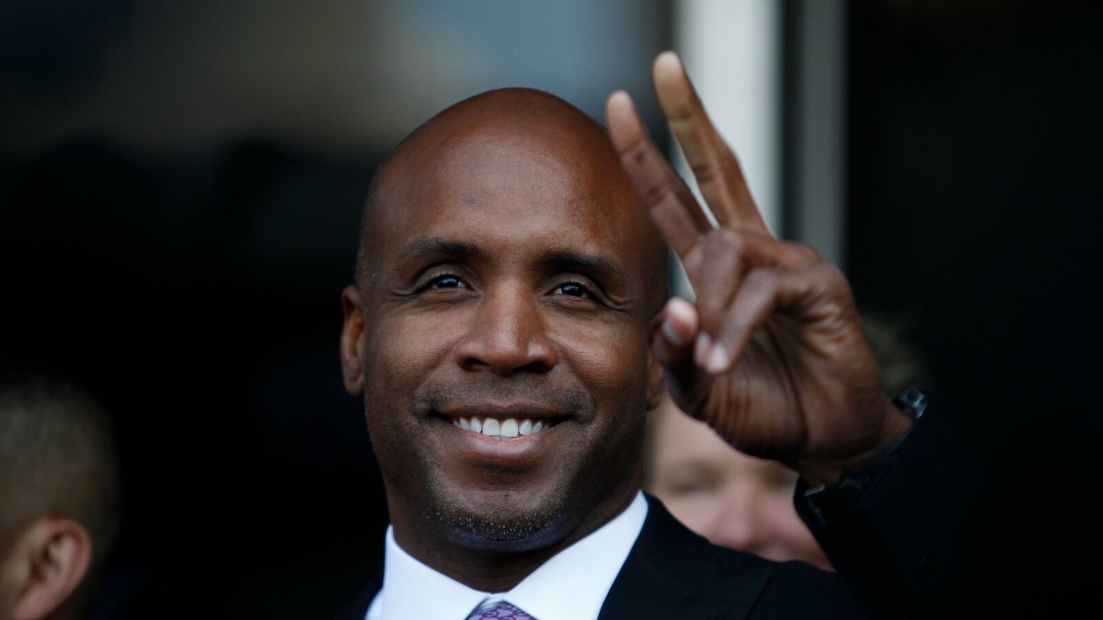 cheats/2015/07/21/feds-drop-barry-bonds-prosecution/150721-bonds-cheat_buxwfo