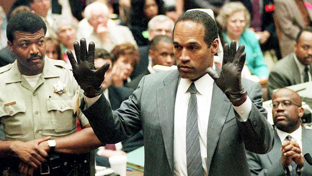 cheats/2012/09/08/ex-prosecutor-o-j-s-glove-manipulated/OJ-simpson-glove-cheat_pzfige