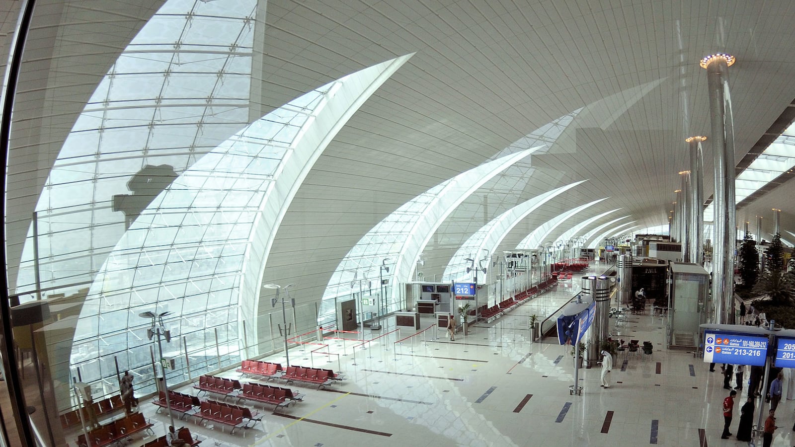 cheats/2014/09/08/dubai-to-spend-32b-to-expand-airport/140908-dubai-aiport-cheat_soecwv