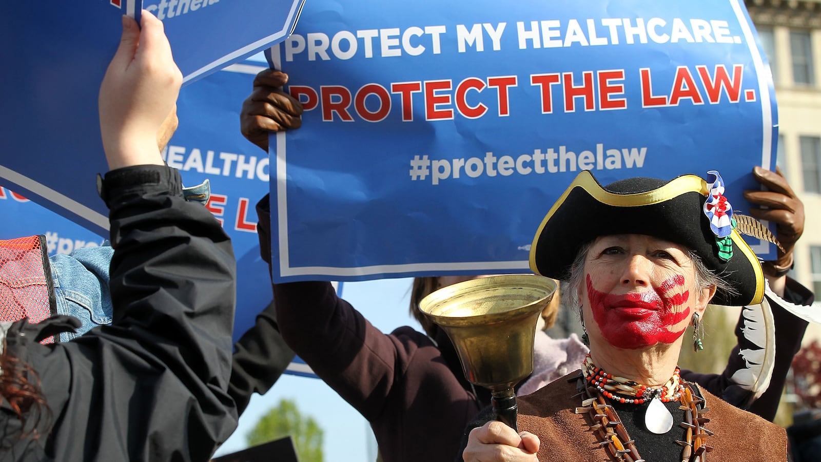 articles/2014/07/22/conservatives-find-typo-in-aca-try-to-kill-people-with-it/140722-tomasky-aca-tease_qpk63s