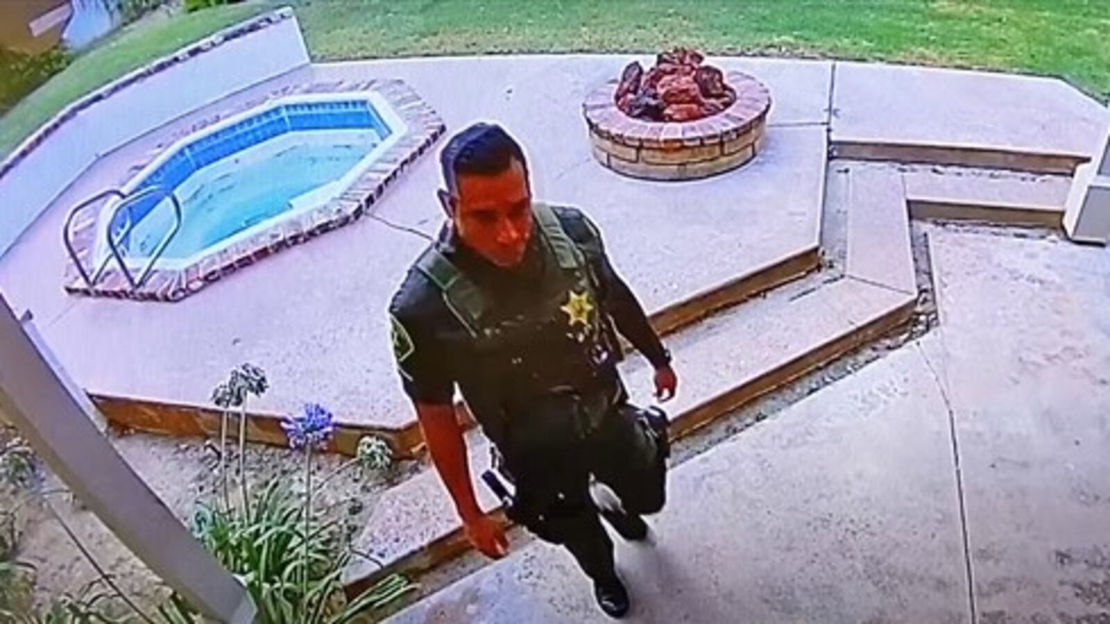 200911-orange-county-sheriff-burglary-jm-0005_747a051702a18946cc7473ea9ef76793.fit-560w_lcwd5n