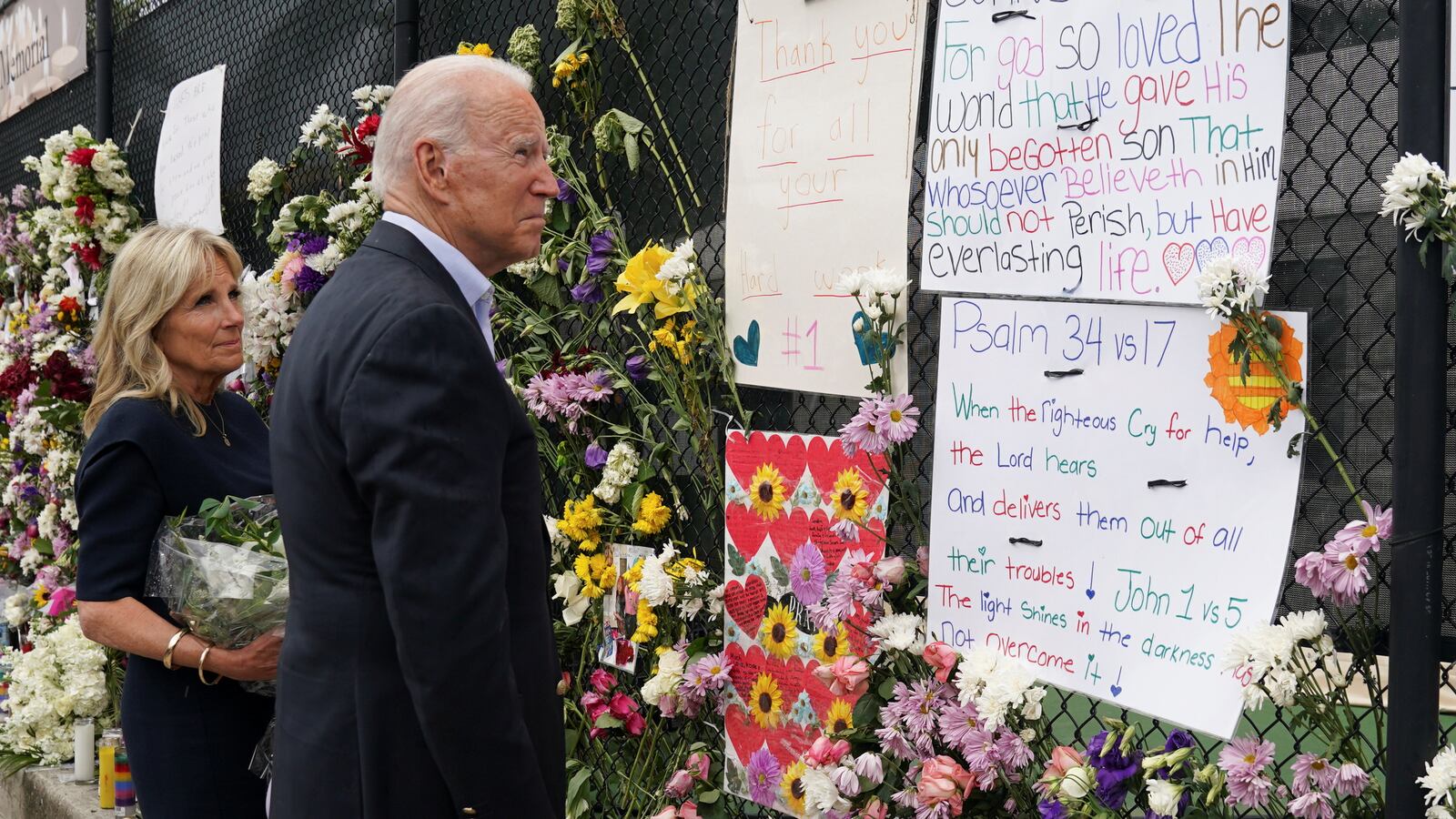 2021-07-01T212148Z_901625447_RC2XBO9I67BP_RTRMADP_3_MIAMI-BUILDING-BIDEN_q3ylko