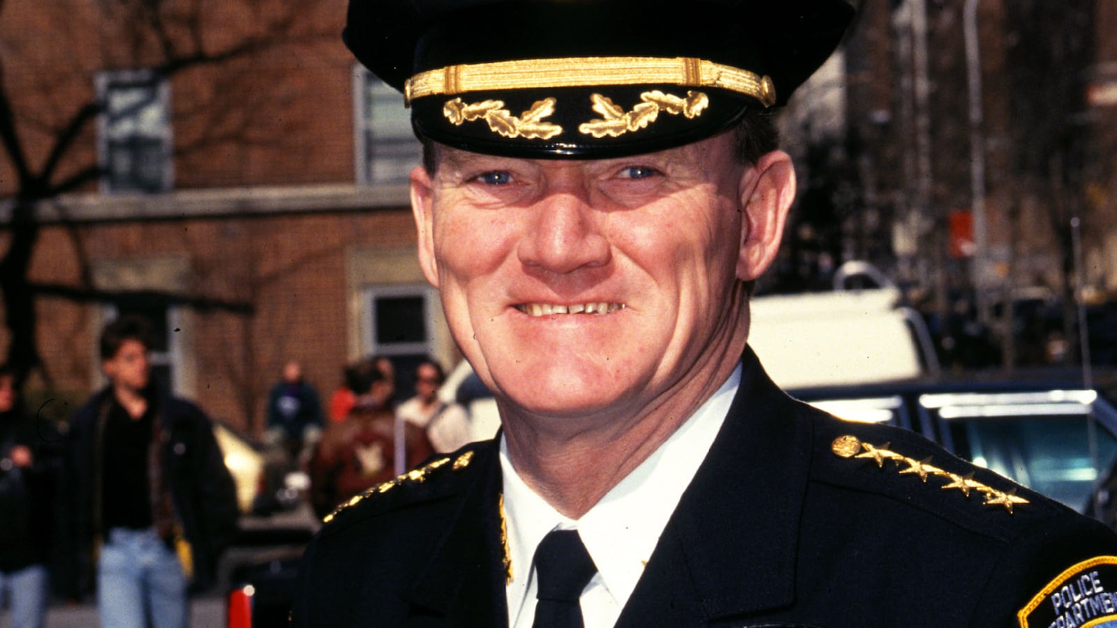 articles/2016/08/23/south-of-trump-tower-the-nypd-bids-farewell-to-john-timoney-sentinel-of-the-city/160823-barnicle-john-timoney-tease_nwhvv6