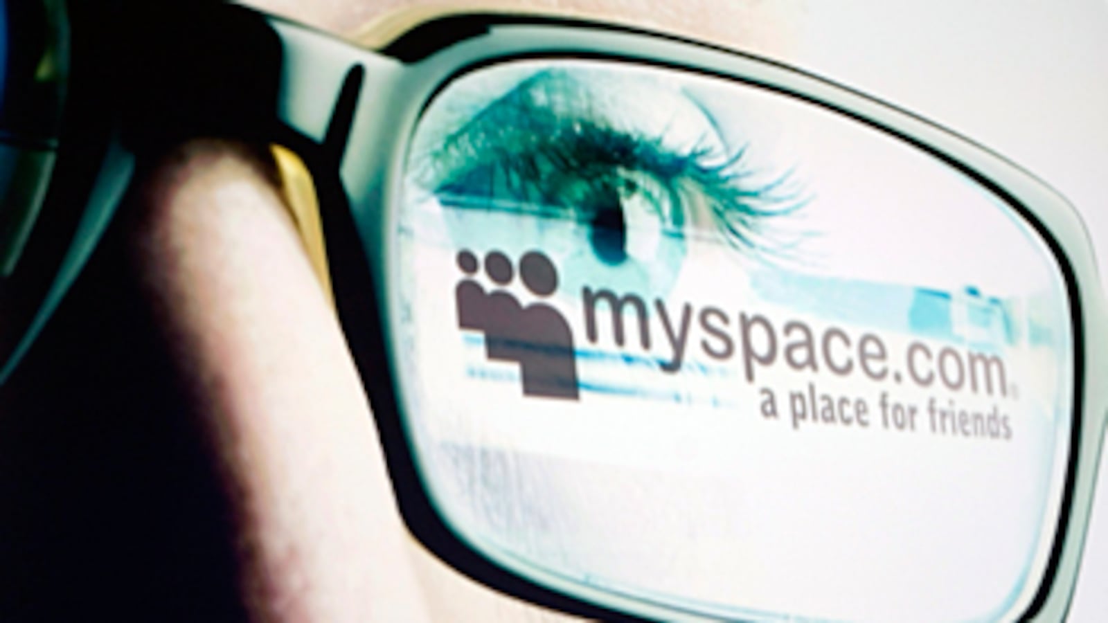 cheats/2011/03/29/news-corp-to-give-myspace-to-vevo/myspacecom-logo_v85ura