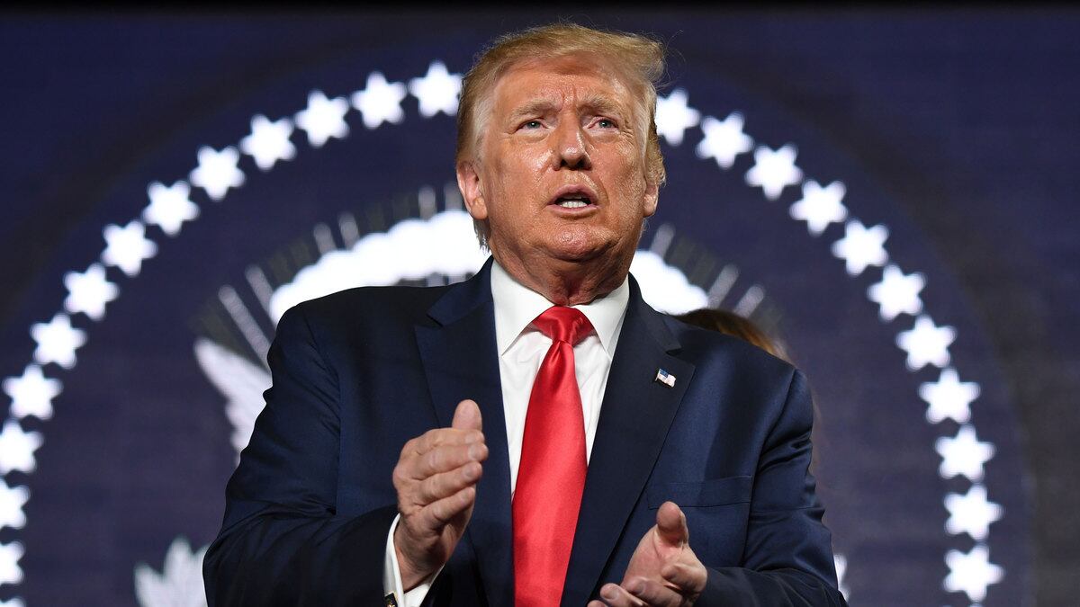 200722-carlson-trump-show-hero_zei8dy