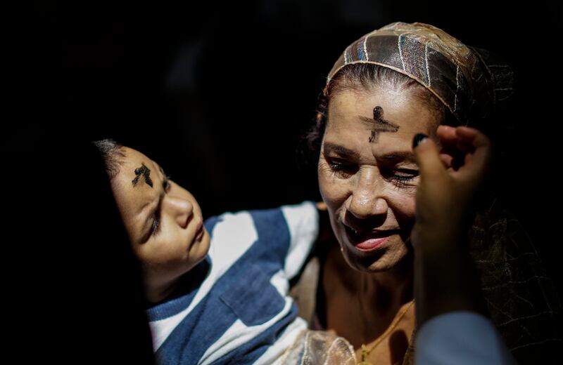 galleries/2017/04/12/christians-celebrate-holy-week-around-the-world/171104-holy-week-embed-18_yvy49v