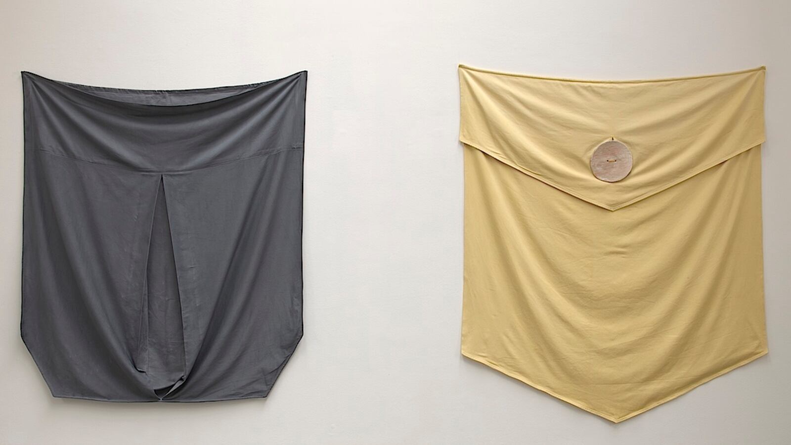 articles/2012/12/10/laura-aldridge-at-kendall-coppe-is-the-daily-pic-by-blake-gopnik/aldridge-daily-pic_a40x0b