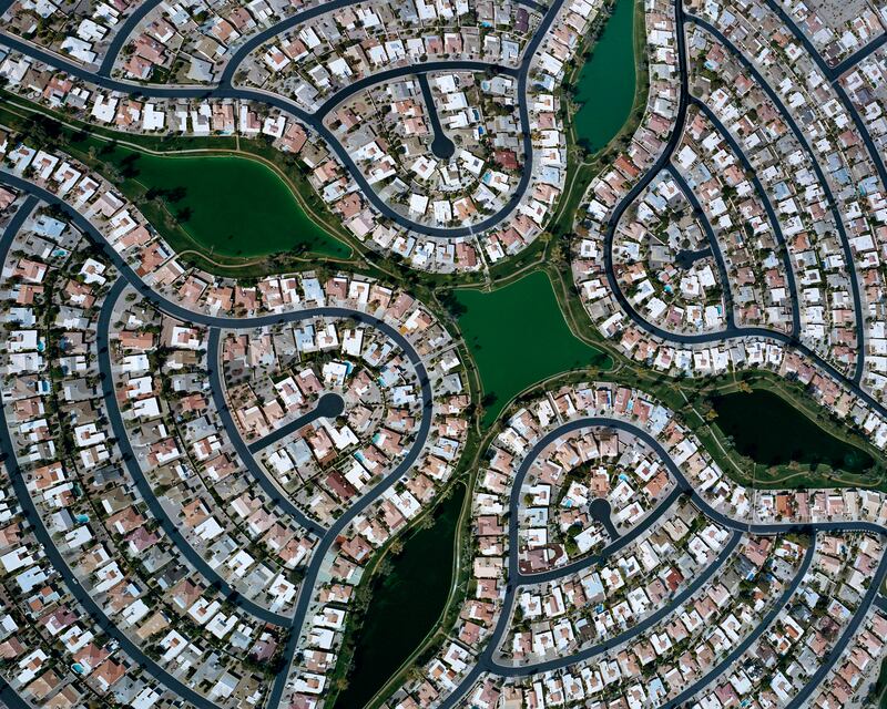 galleries/2014/04/14/the-beauty-of-the-burbs/140411-cipher4_j0b7hq