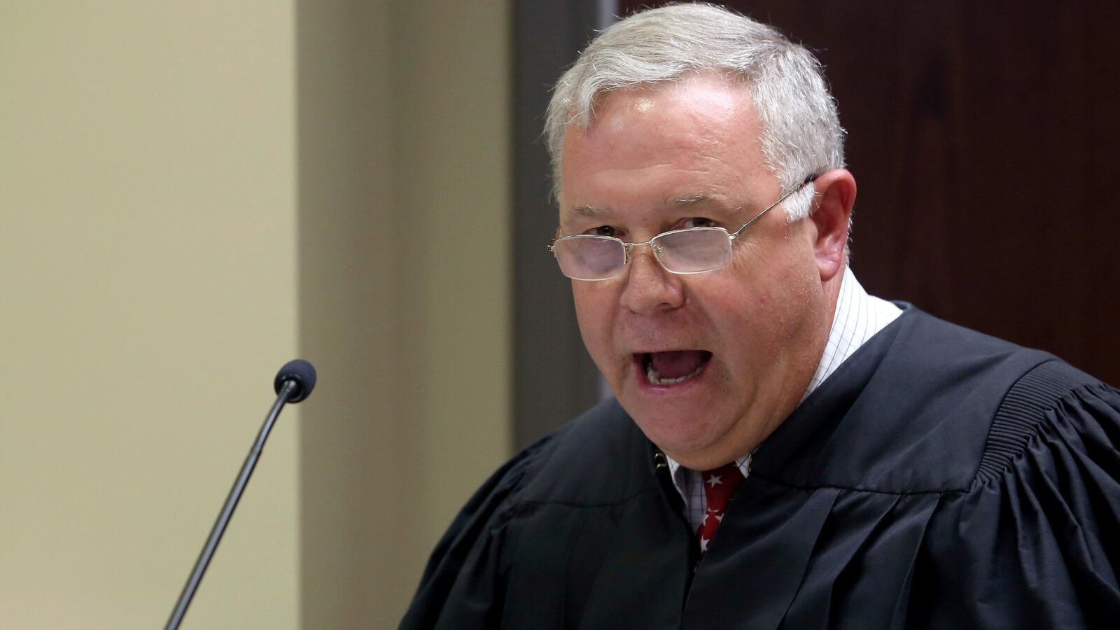 cheats/2015/06/24/dylann-roof-s-judge-removed/150624-gosnell-cheat_ewx4k1