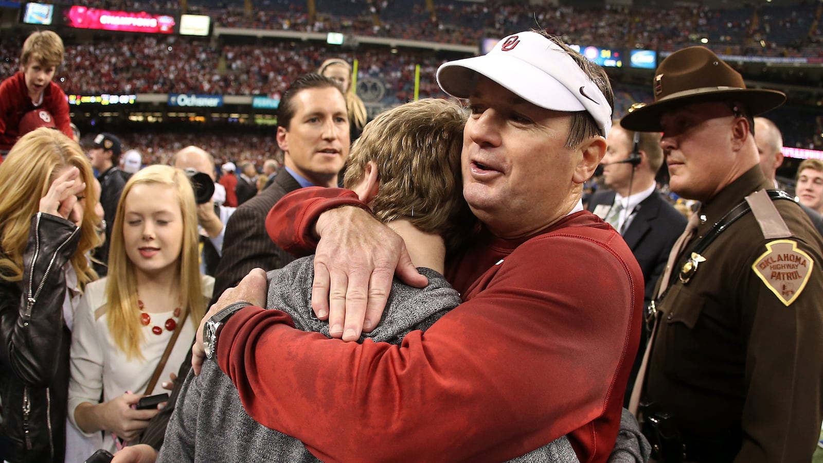 cheats/2014/01/03/oklahoma-upsets-alabama/140103-oklahoma-ala-cheat_st7hcs