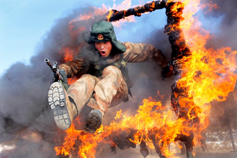 galleries/2014/03/08/the-week-in-photos-march-8-2014/140306-wip-ring-of-fire_y5gn8j