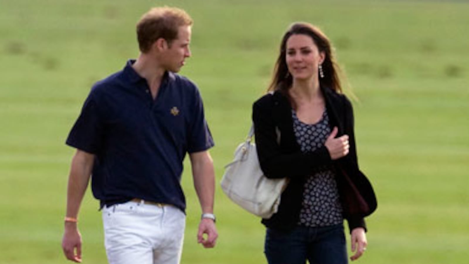 articles/2010/11/18/when-should-i-get-married/seligson-marriage_142393_piia7y