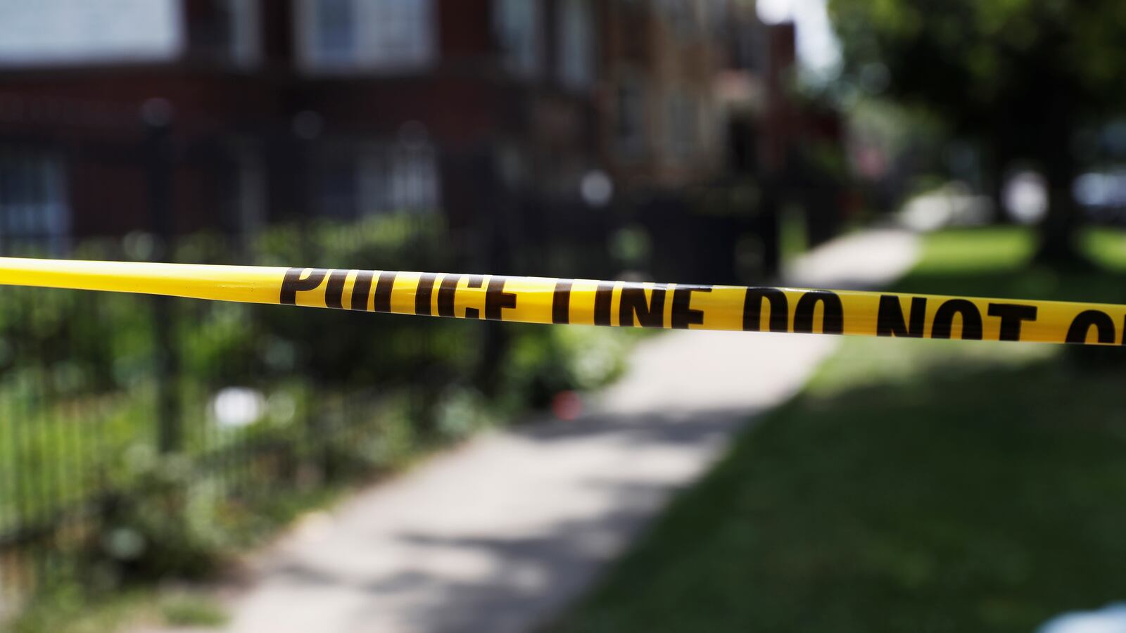 2020-07-27T130312Z_897367160_RC2P1I9AFVOC_RTRMADP_3_GLOBAL-RACE-PROTESTS-CHICAGO_gcfdmh