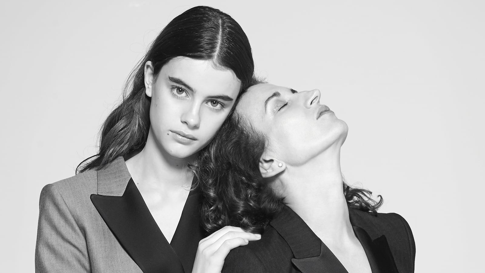 articles/2014/03/05/the-last-real-couture-house/20140304-pallas-tease_y6fbky