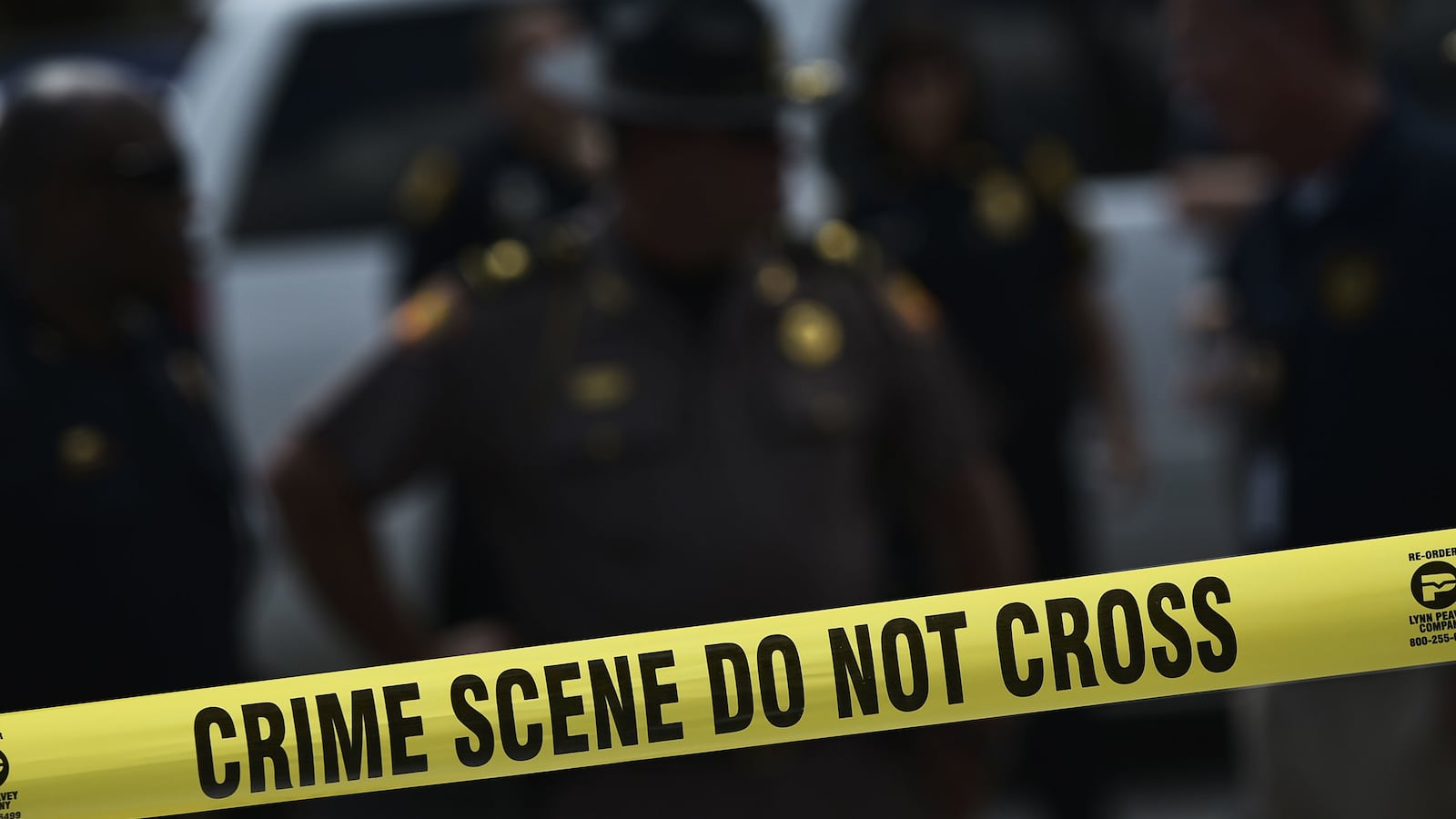 articles/2016/11/25/black-friday-2016-turns-deadly-in-multiple-shootings-at-malls/161125-weill-black-friday-shooting-tease_zv9tdd