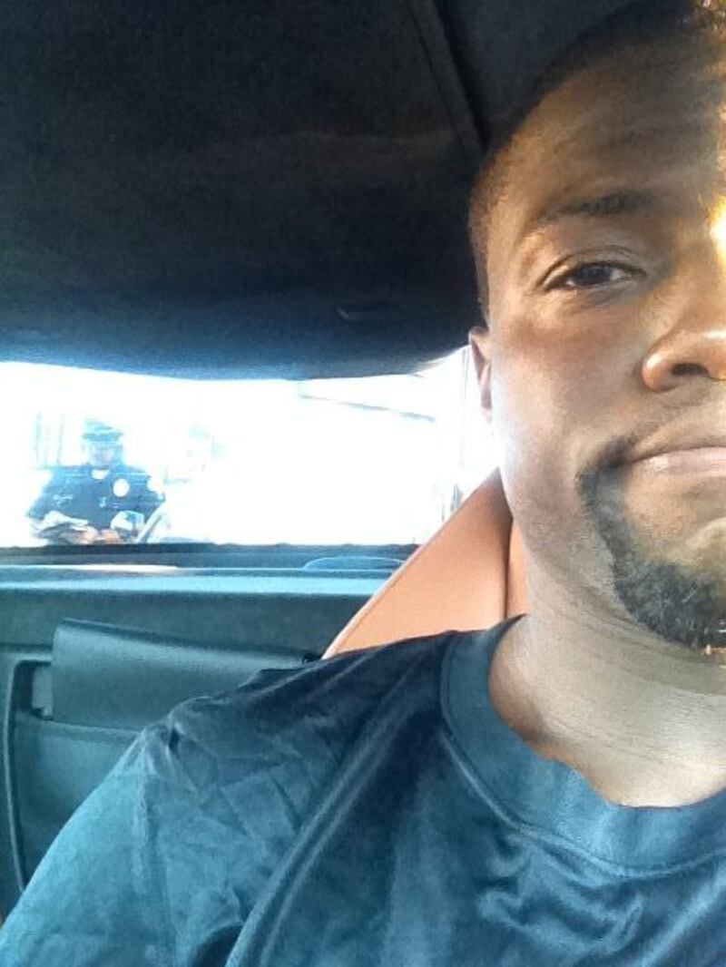 galleries/2012/09/23/50-cent-mario-lopez-more-celebrity-twitter-pictures-photos/kevin-hart_dzrkzd