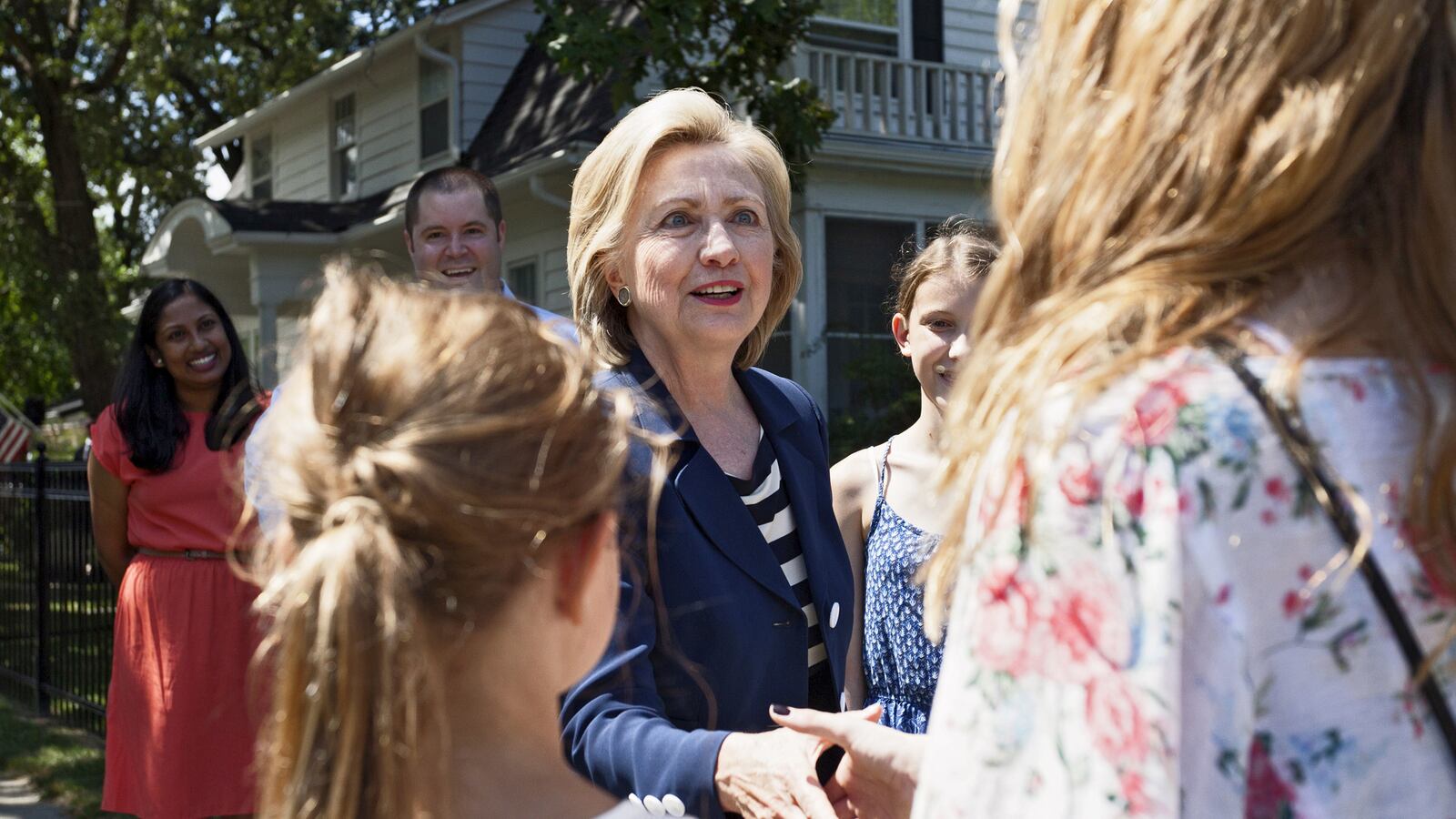 articles/2015/07/31/how-to-fix-hillary-s-trust-deficit/150730-clift-hillary-trust-tease_kse9zm