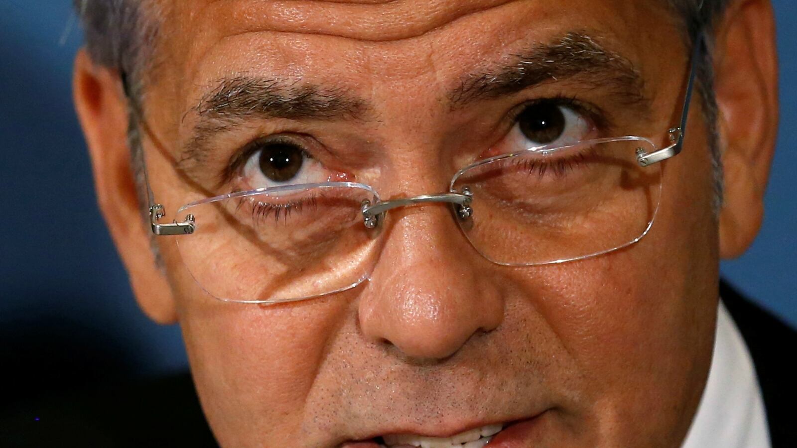 cheats/2017/01/09/clooney-blasts-trump-for-bashing-streep/170109-clooney-cheat_lwvwy3