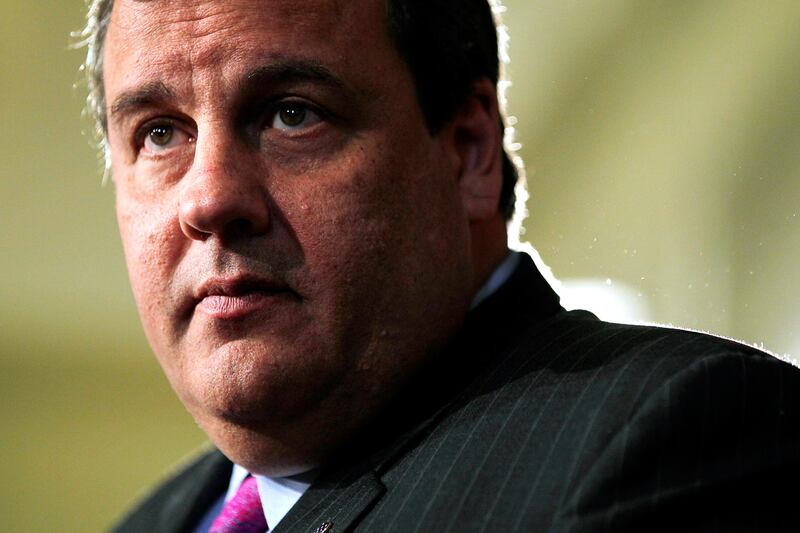 galleries/2011/12/12/rising-star-democrats-of-2012/04-Chris-Christie-cheat_yxwaqp