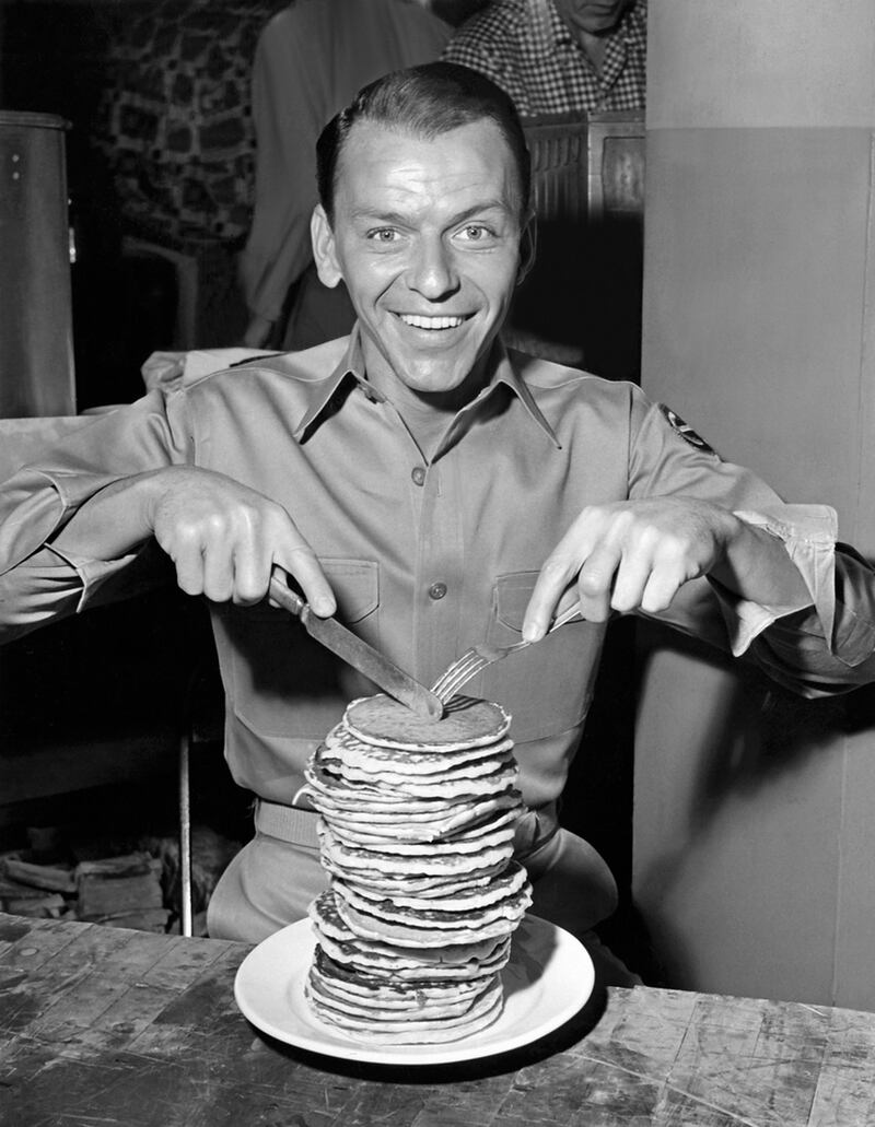 galleries/2015/12/12/the-100th-birthday-of-frank-sinatra-photos/151212-tdb-frank-sinatra-11_nz8dap