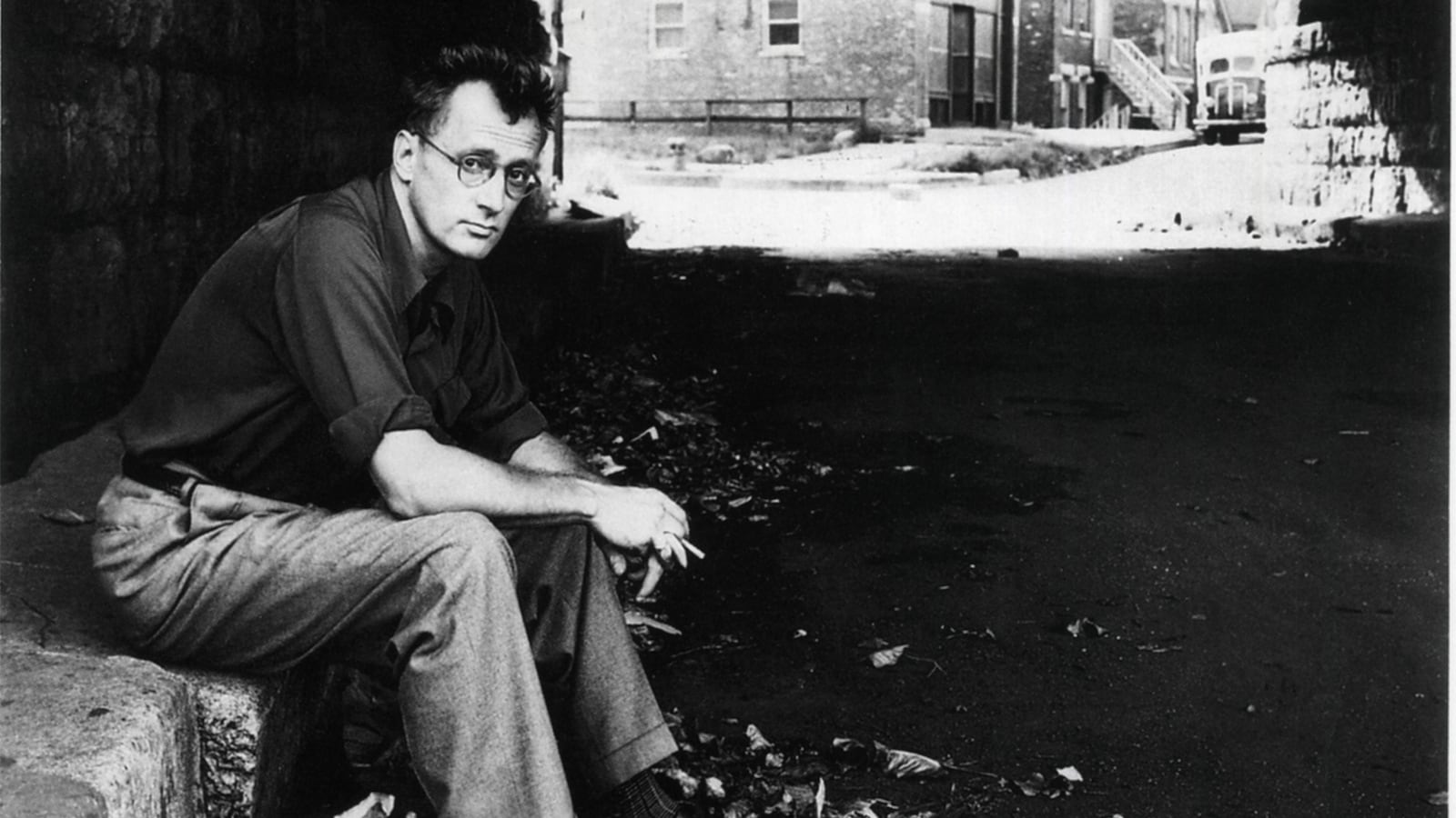 articles/2015/09/27/best-of-breslin-the-man-in-a-20-hotel-room/150926-breslin-nelson-algren-tease_enll5i