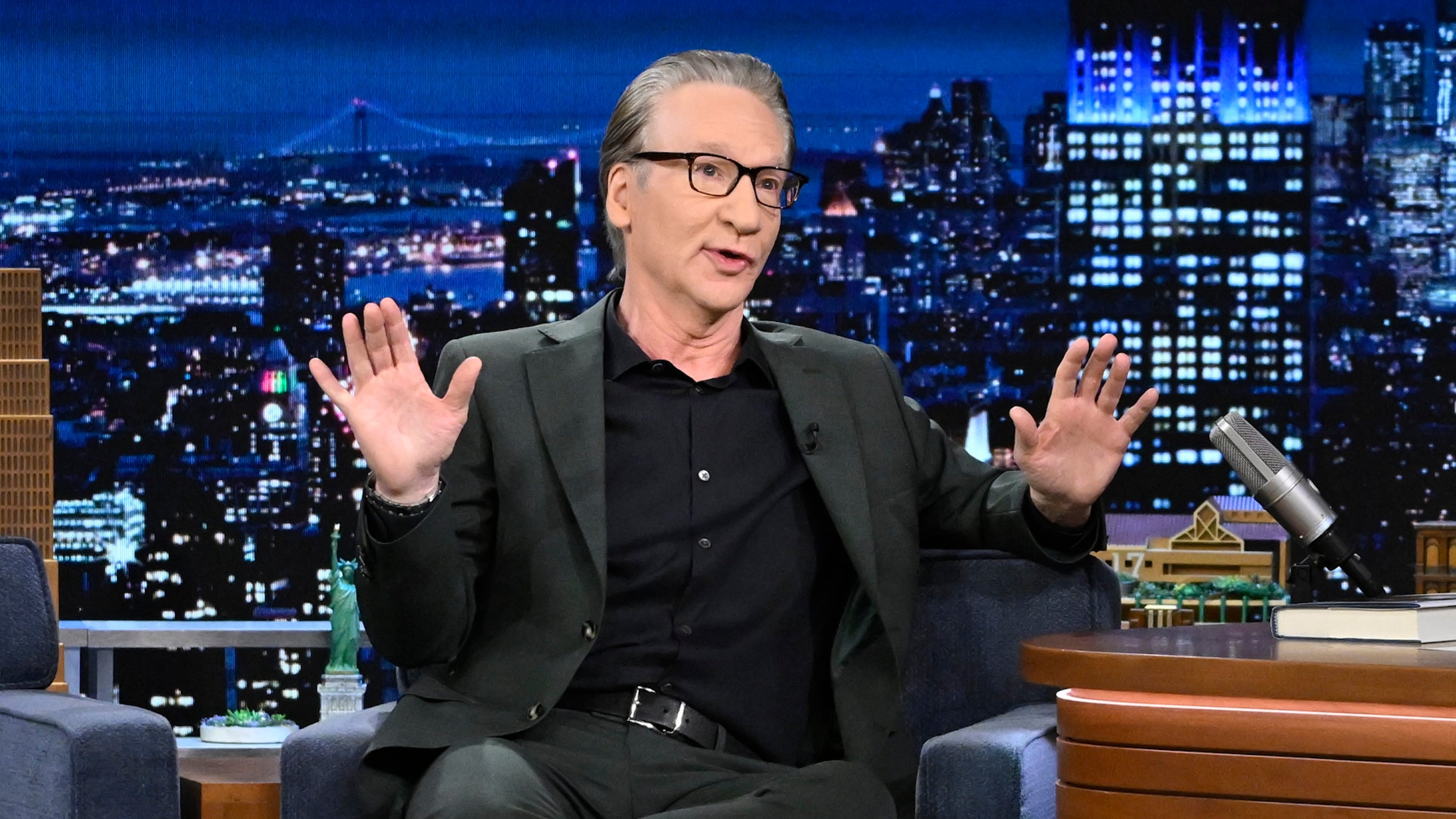 Bill Maher Flames 'Liberal' Late-Night Hosts: 'Not What I Do'