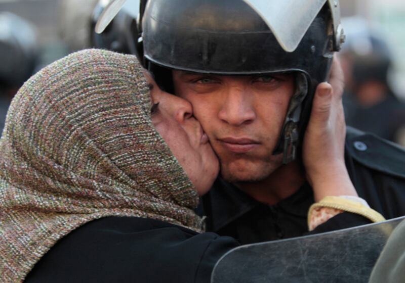 galleries/2011/01/26/demonstrations-in-egypt/egypt-protests-update-129-4_mjhfzb