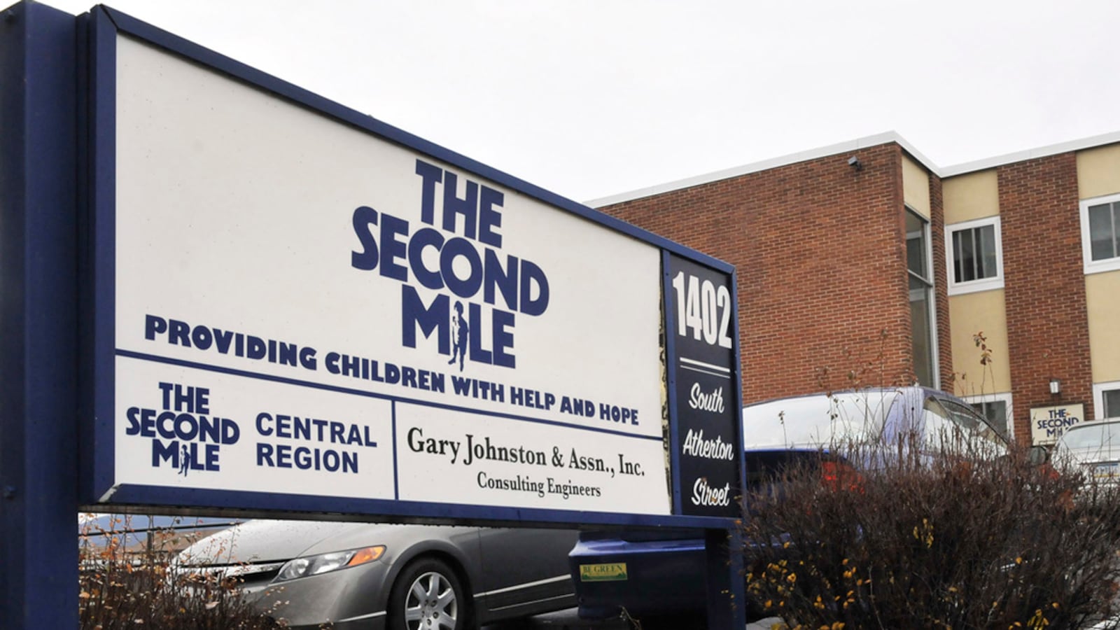 cheats/2011/11/18/second-mile-misled-benefactors/jerry-sandusky-second-mile-cheat_v17pph