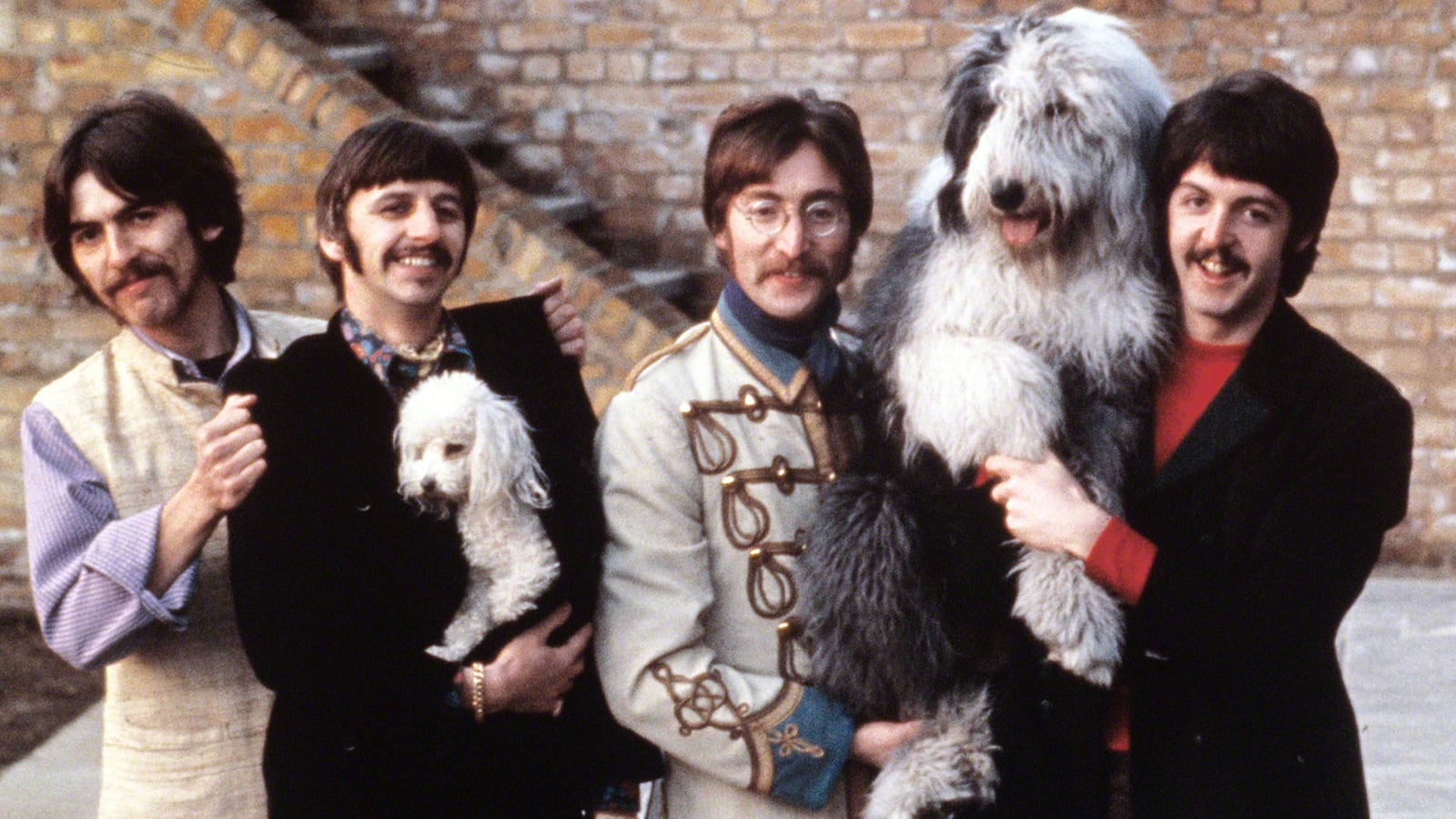 galleries/2013/03/27/the-beatles-never-been-seen-images-by-henry-grossman/henry-grossman-beatles-tease_og7tqb