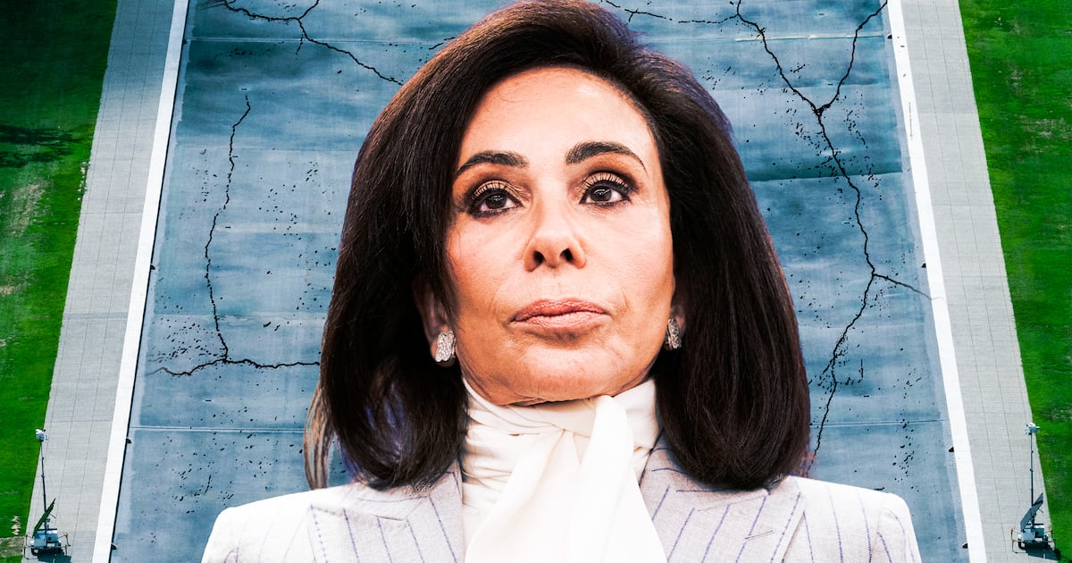 Trump’s Reflecting Pool Brings New Nightmare for Pirro
