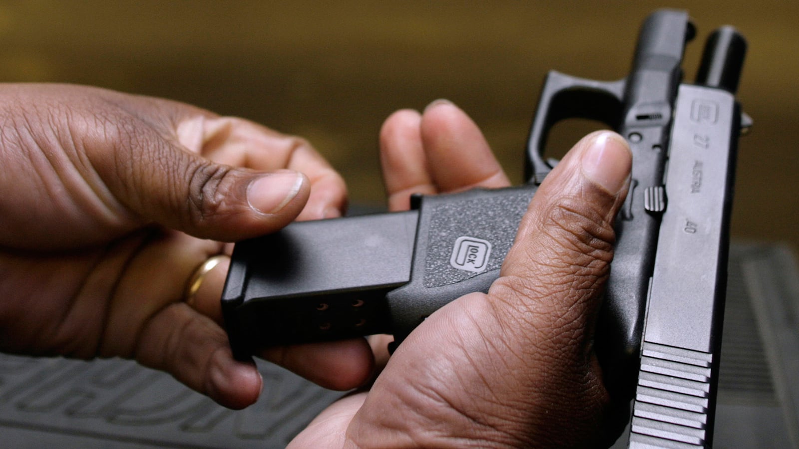 articles/2016/06/06/mentally-ill-easily-buy-guns-study-says/160606-fu-gun-study-tease_pmnfen