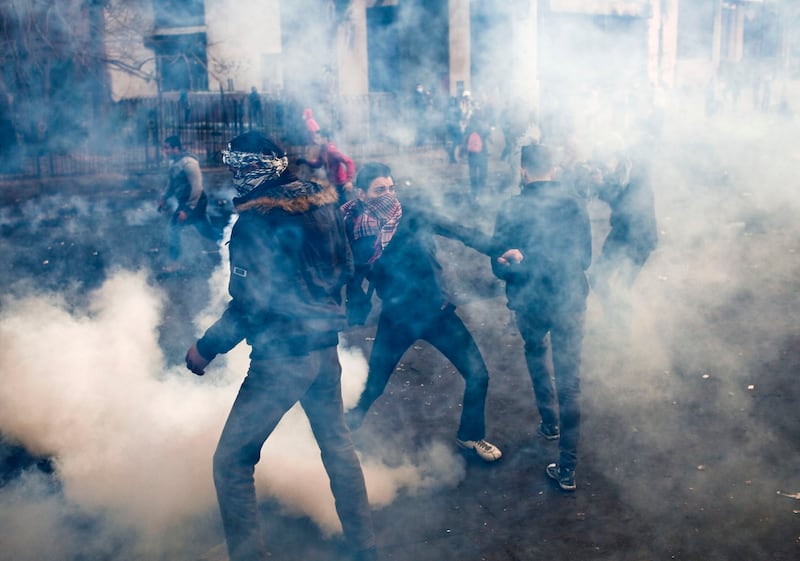 galleries/2013/01/29/rage-in-egypt-over-port-said-verdict-morsi-government-photos/egypt-unrest-1_mwngod