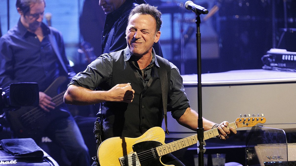 cheats/2012/03/15/springsteen-hits-top-billboard-slot/bruce-the-boss-cheat_za8pdl