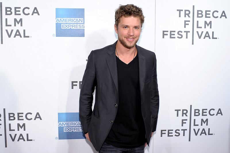 galleries/2011/11/14/brad-pitt-and-amanda-bynes-among-11-stars-who-quit-acting-photos/star-who-quit-acting-philippe_wi77ki