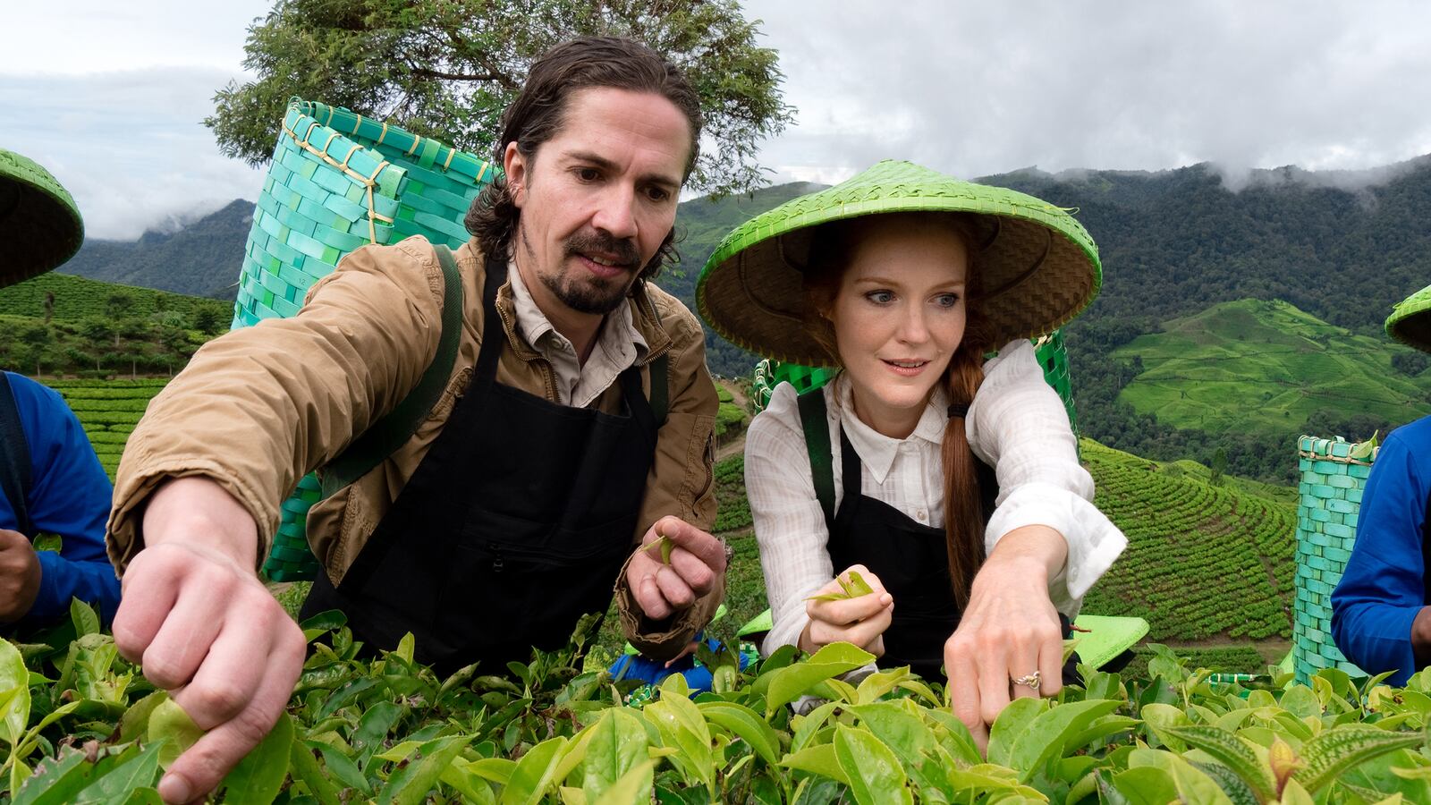 articles/2017/05/16/in-the-kitchen-with-scandal-s-darby-stanchfield/170515-stanchfield-scandal-tease_dnpzk5