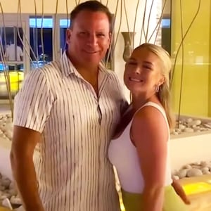 Karoline Leavitt, Nicholas Riccio