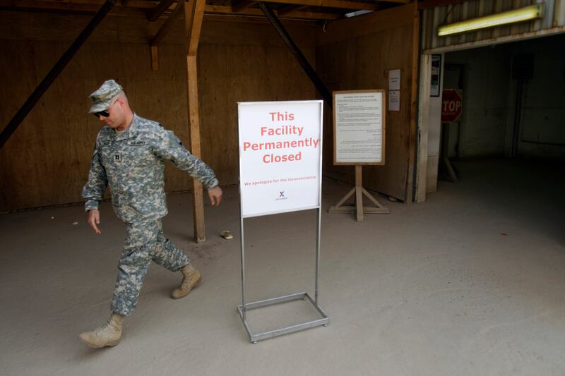 articles/2011/10/24/obamas-war-crime-taking-credit-from-bush-adminsitration-for-ending-the-iraq-war/iraq-sofa-ware_npyoif