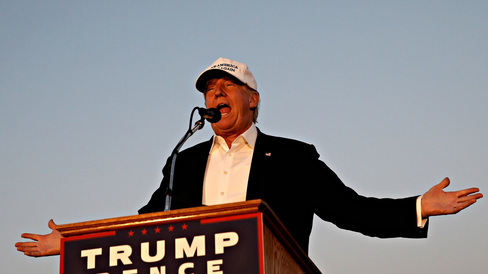 cheats/2016/09/19/trump-boasts-about-nyc-bombing-i-called-it/160919-trump-bombing-cheat_apijfz