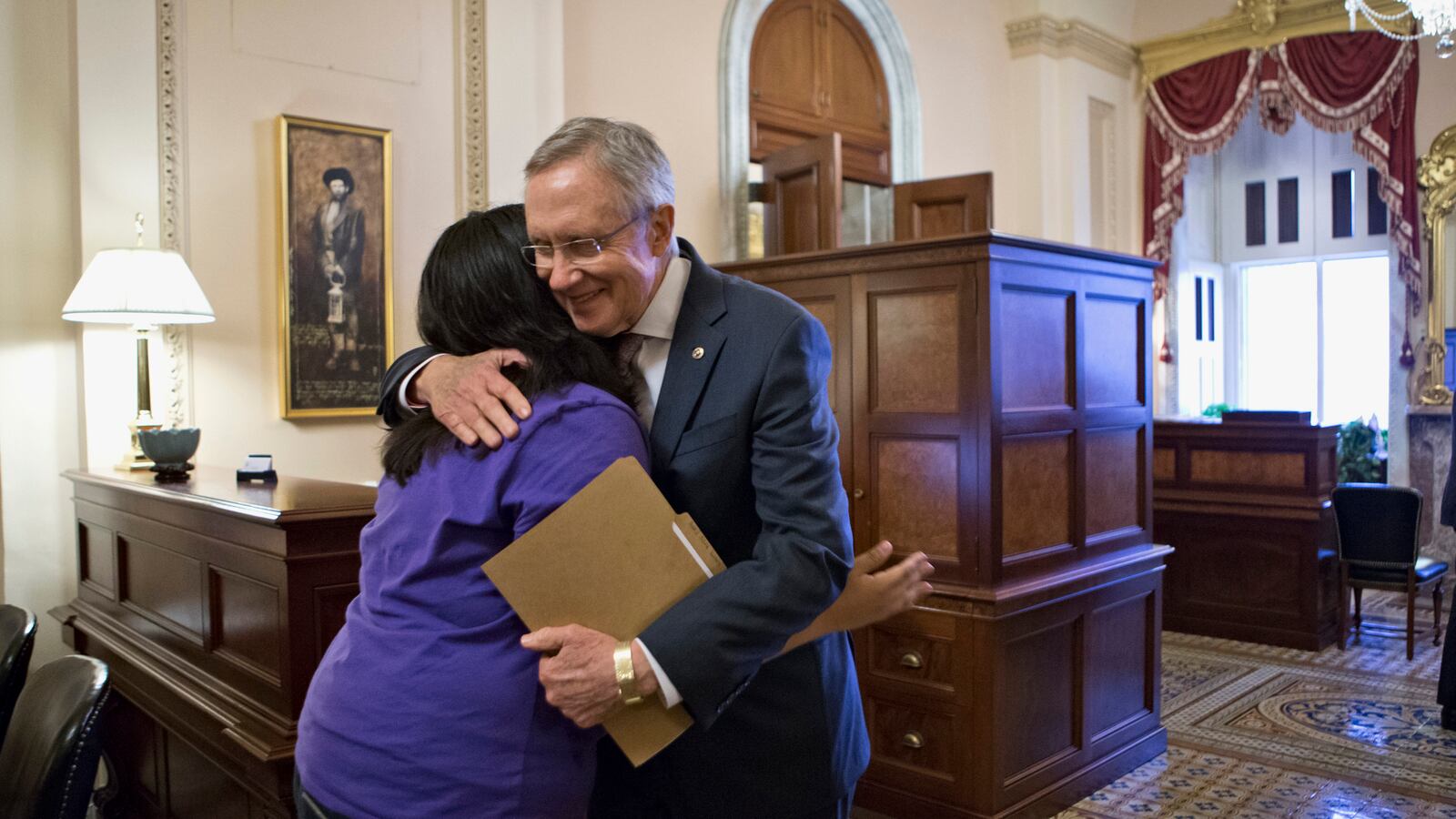 cheats/2013/06/27/senate-passes-immigration-reform/130627-immigration-reform-cheat_fpexos