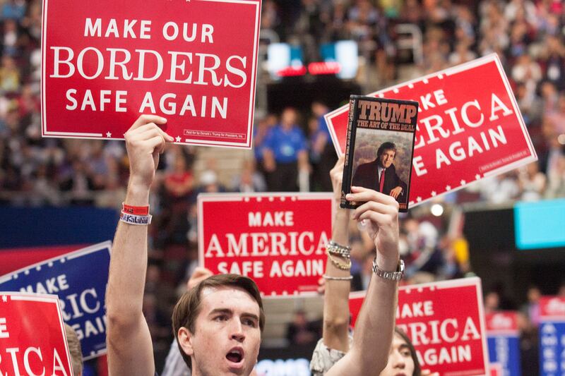 galleries/2016/07/19/scenes-from-cleveland-photos/160719-rnc-convention6_aq3qaj