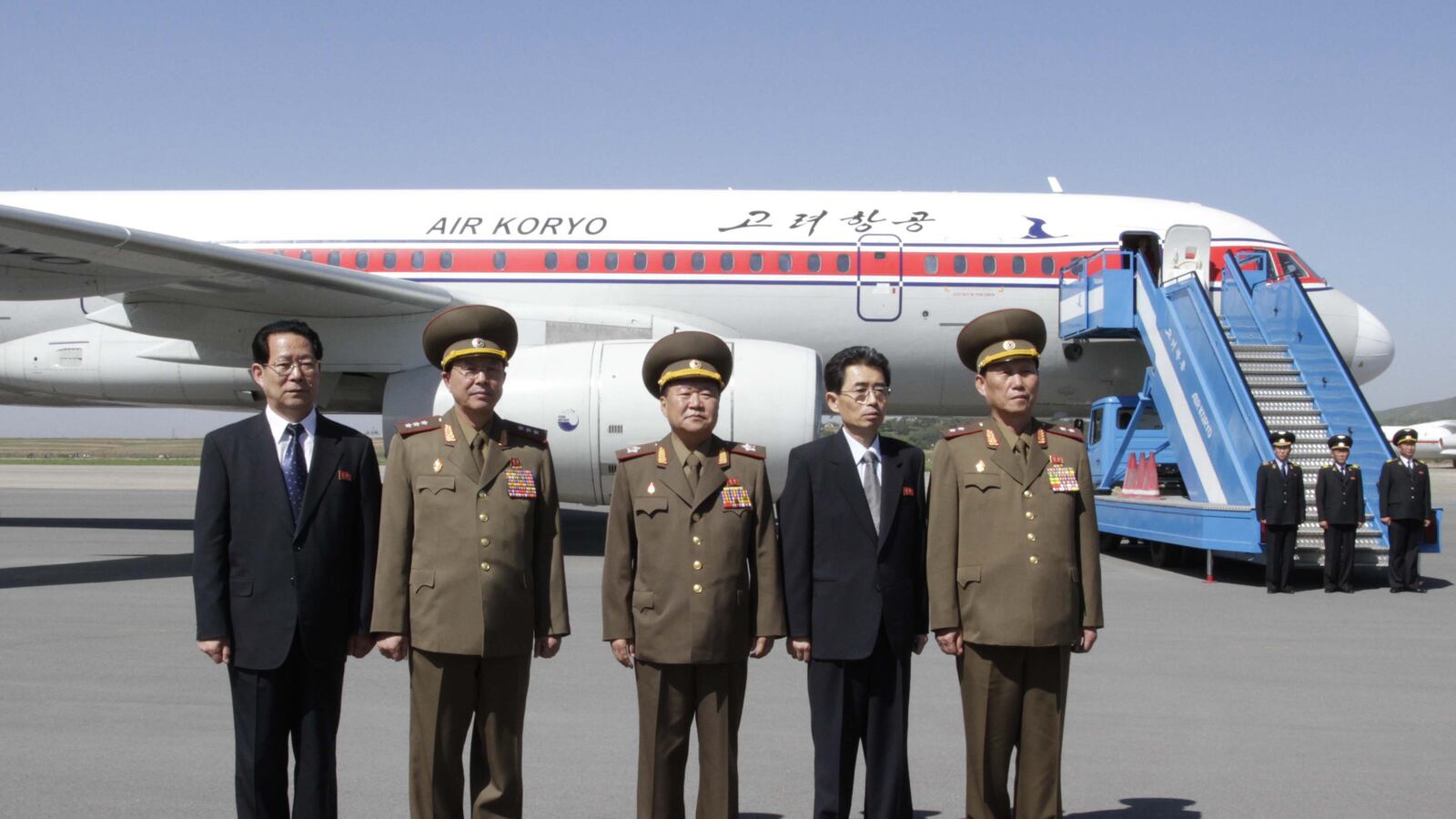 cheats/2013/05/22/n-korea-sends-envoy-to-china/130522-korean-envoy-cheat_cnu3um