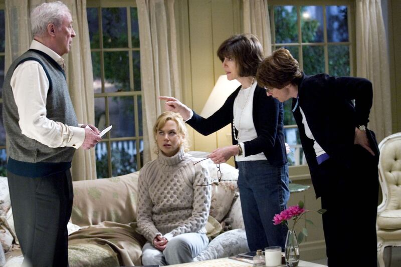 galleries/2012/06/26/nora-ephron-s-life-in-photos-when-harry-met-sally-to-julie-julia/nora-ephron-18_ylnol3