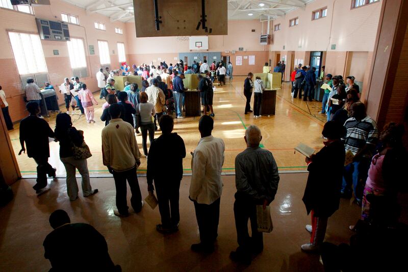 articles/2013/06/26/the-precedent-behind-the-court-s-vra-decision/130625-pildes-voting-rights-act-tease_tqqbea