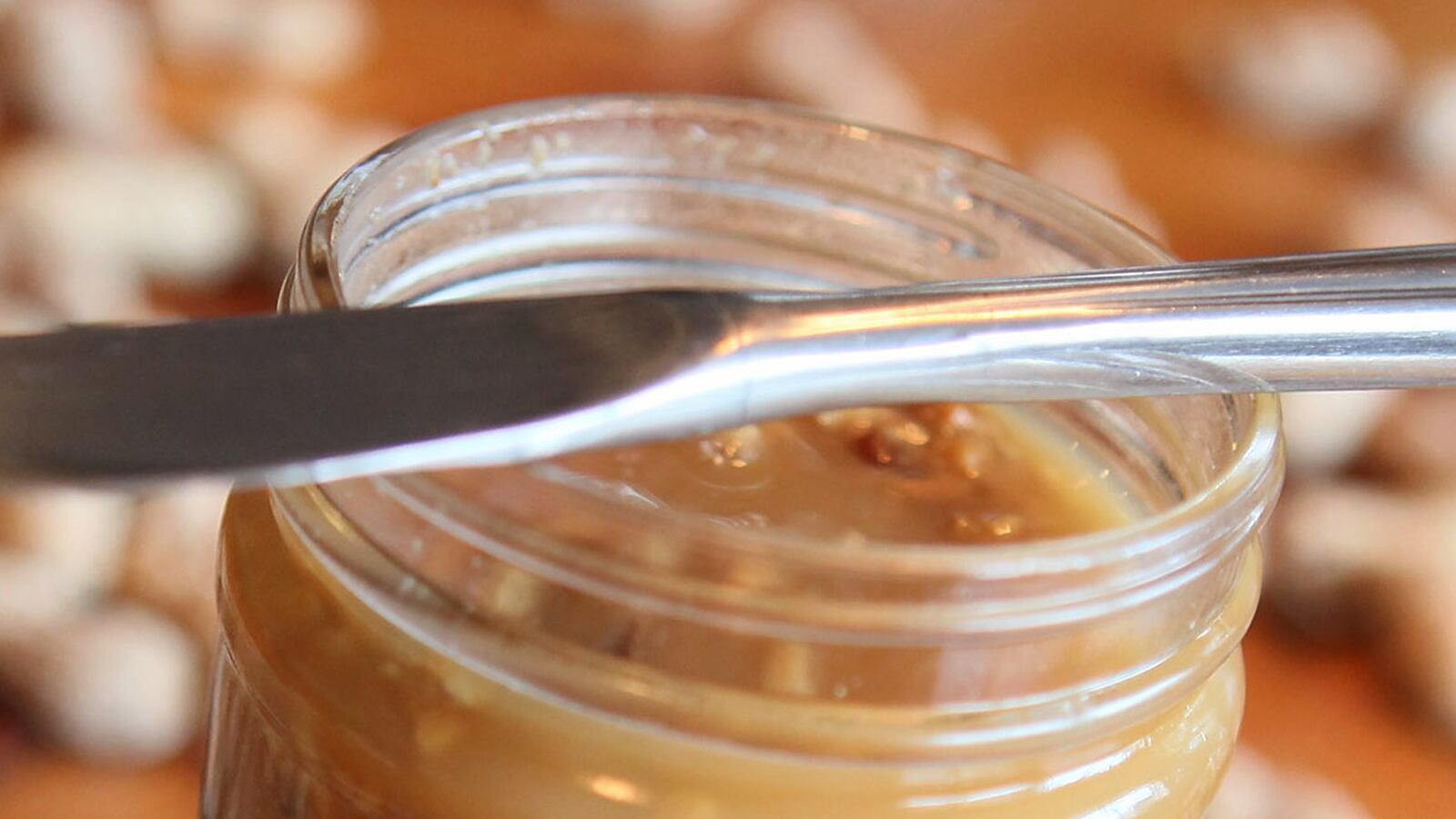 cheats/2013/10/10/peanut-butter-can-detect-alzheimers/131010-peanut-butter-alzheimers-cheat_b1h938