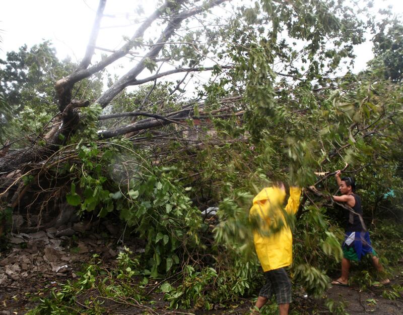 galleries/2013/11/08/monster-typhoon-haiyan-barrels-into-philippines-photos/typhoon-haiyan-8_xtj6gz