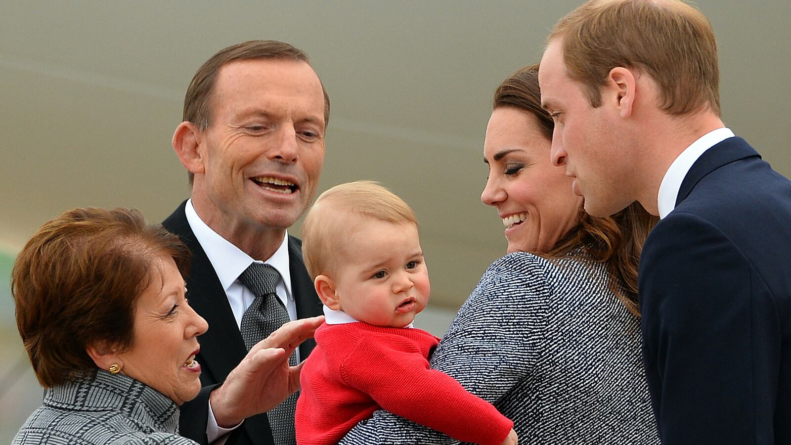 articles/2014/04/25/the-prince-george-fashion-effect-reese-witherspoon-s-goop-like-lifestyle-company/140425-william-kate02_gtx7yp