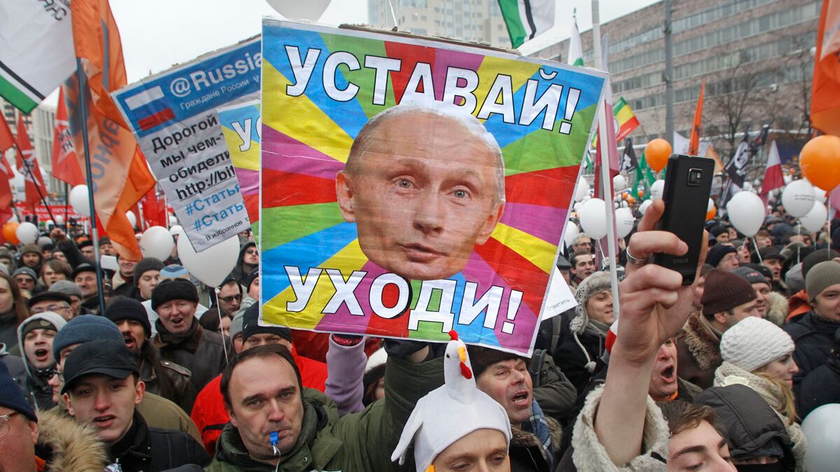 cheats/2011/12/27/kremlin-reshuffles-top-officials/kremlin-reshuffles-cheat_c7hbn0