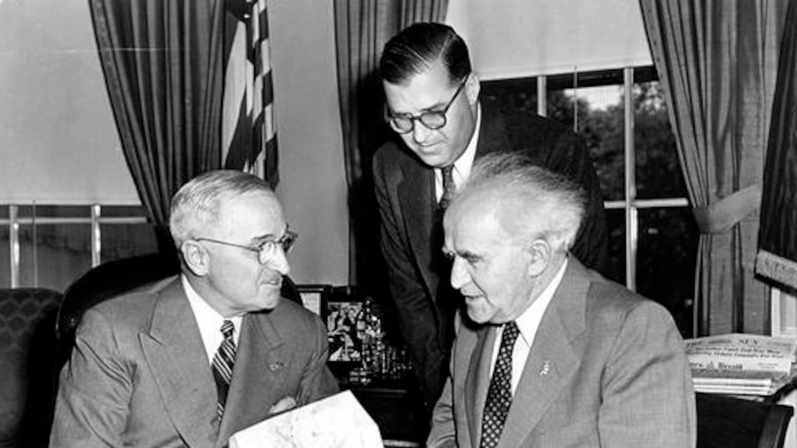 articles/2013/05/23/there-is-no-light-between-the-u-s-and-israel/truman-bengurion1-openz_wzsbqz